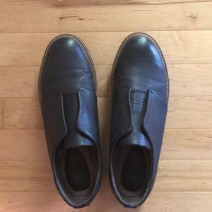 EuroSoft Vegan Loafers size 10